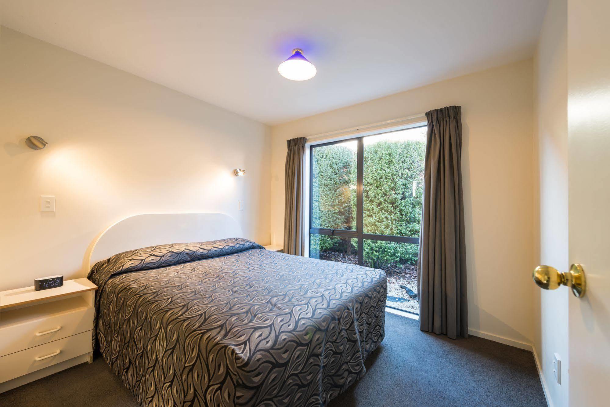 Annabelle Court Motel Christchurch Eksteriør bilde