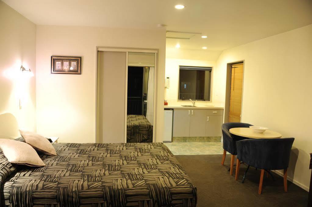 Annabelle Court Motel Christchurch Eksteriør bilde